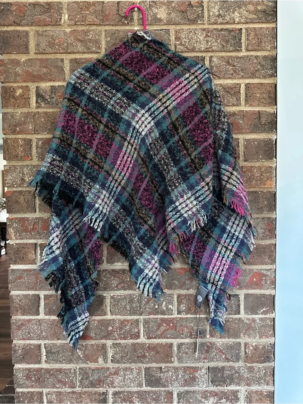 Vince Camuto Jewel Plaid Triangle Wrap Scarf Fringed Knit NWT OS